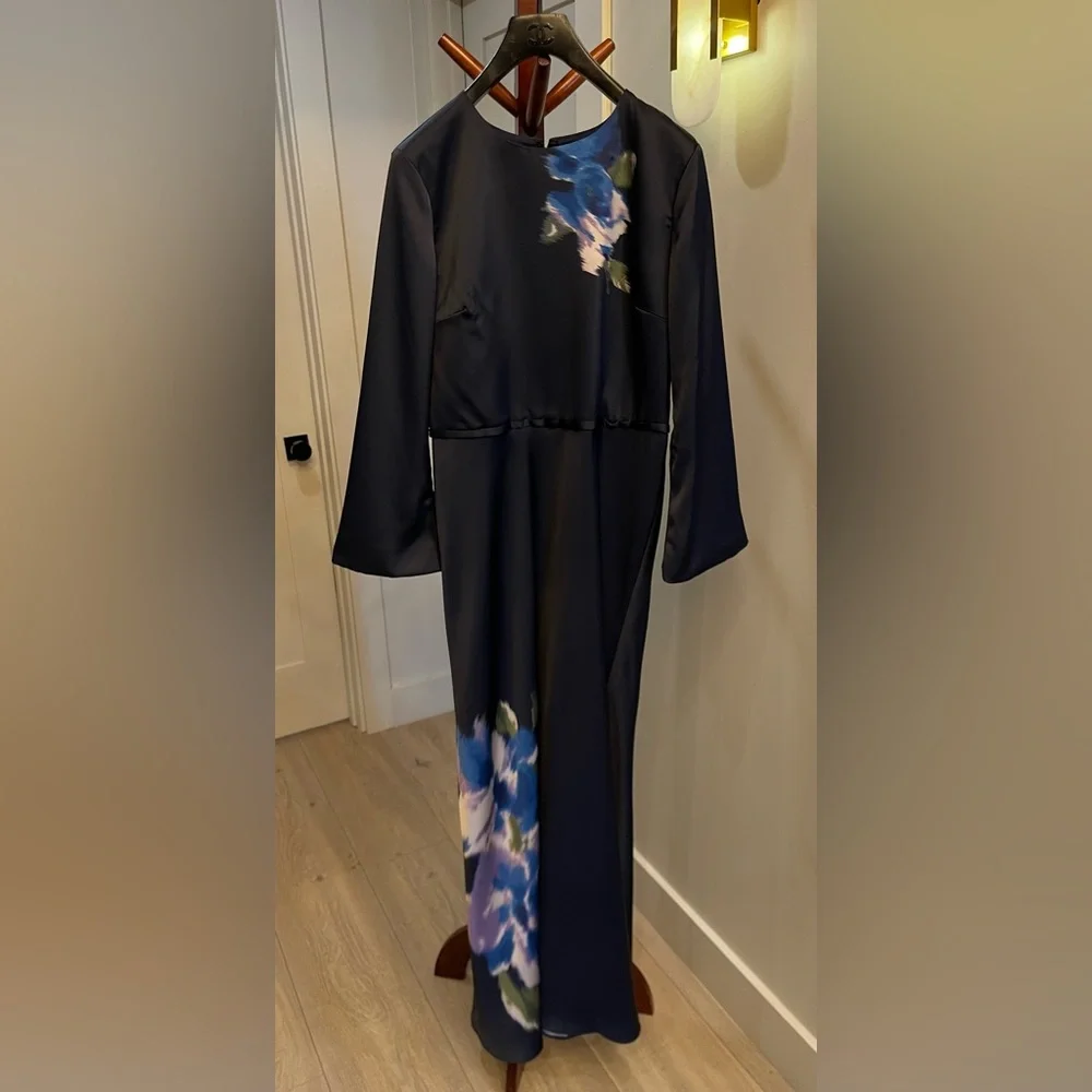 Sachin & Babi Alex Gown in Midnight Corsage Navy Blue Floral Satin Dress Size 14 - Picture 7 of 17